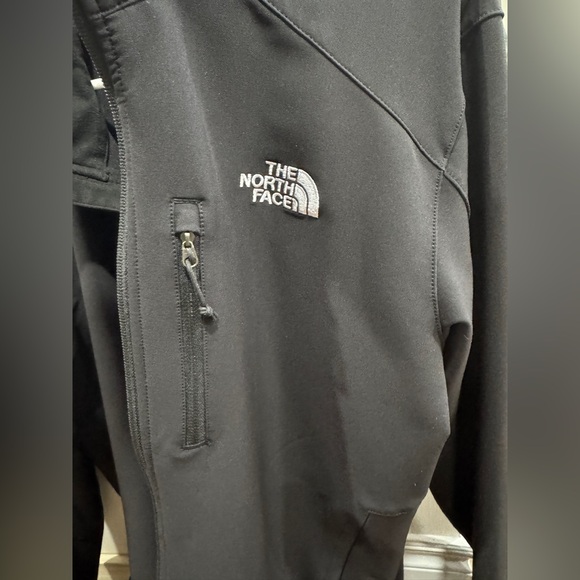 The North Face Apex Pneumatic Jacket (Men's) - Picture 4 of 5